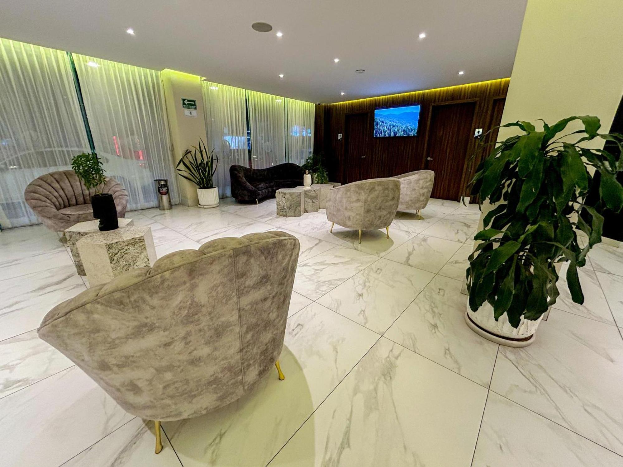 Hvh By Yaxche Hotel 4*