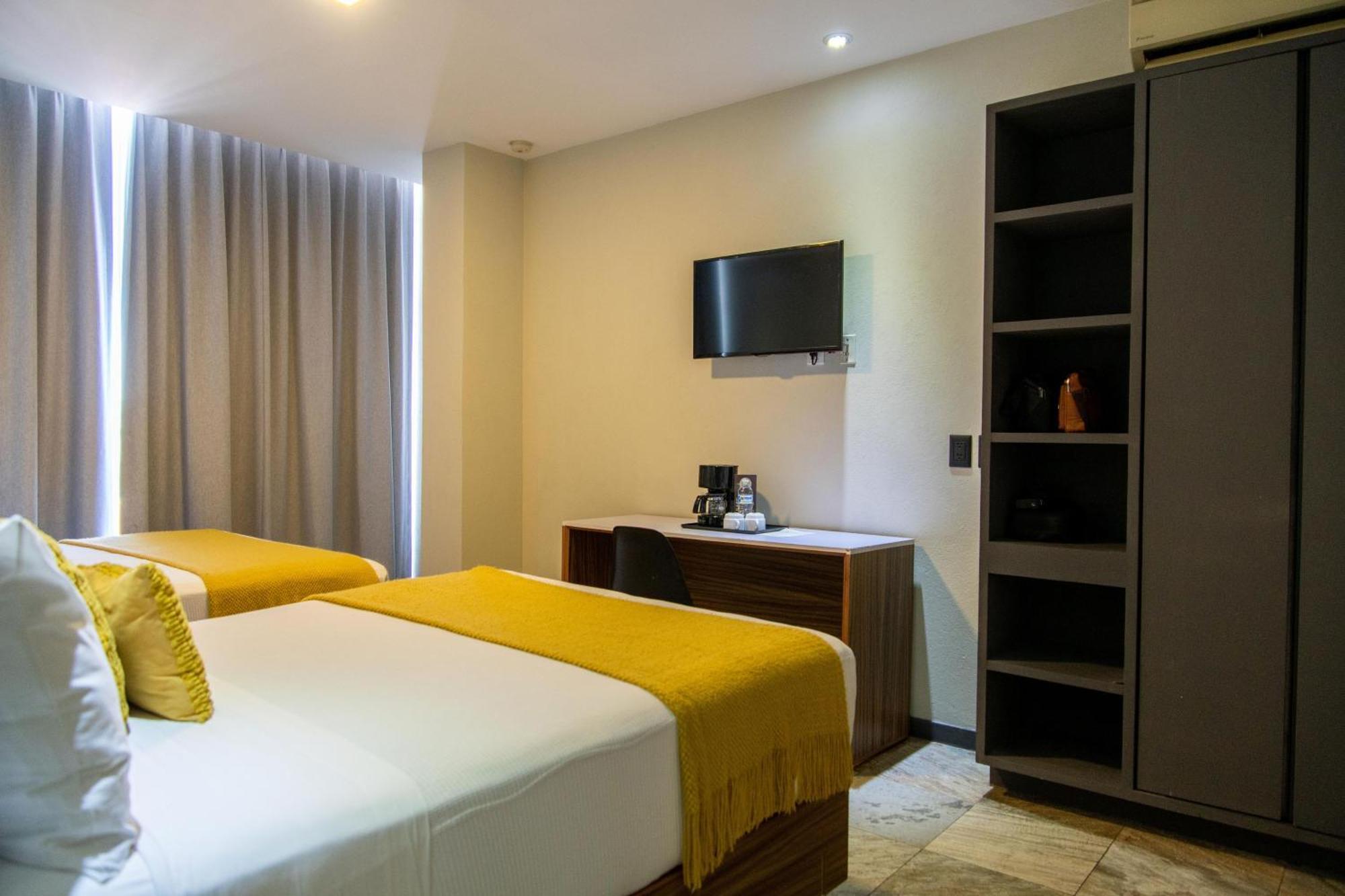 Hvh By Yaxche Hotel Guadalajara