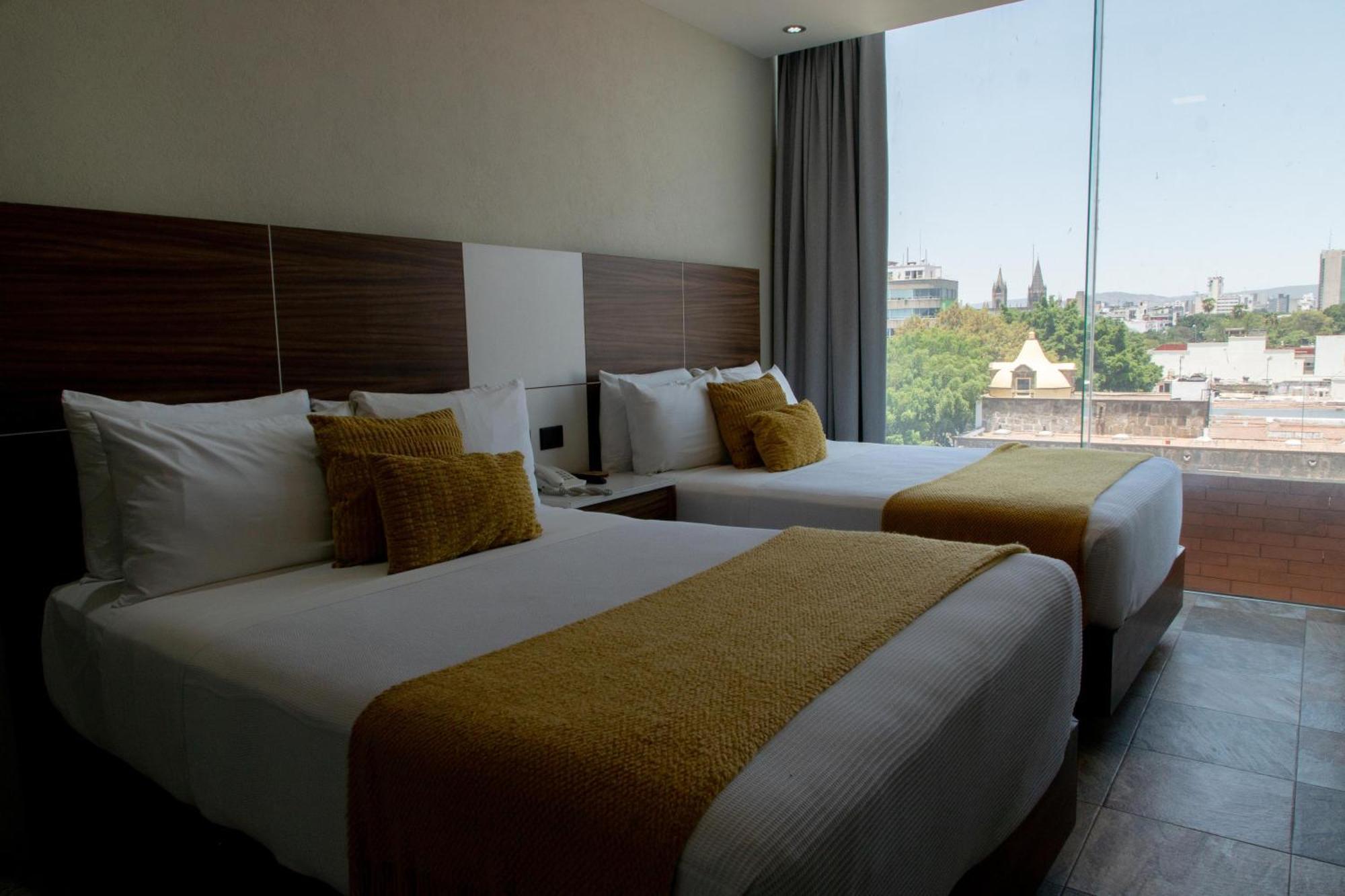 Hvh By Yaxche Hotel